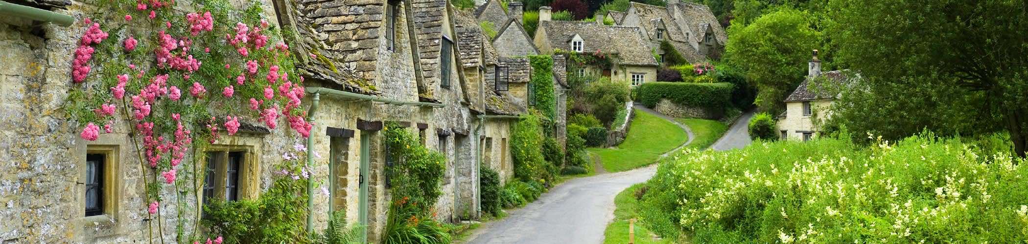 Cotswold romantic holiday cottages and breaks