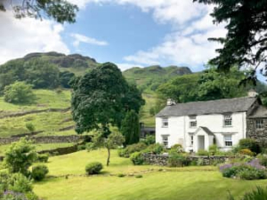 romantic cottage for couples with special offers