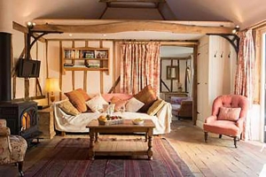 Essex Luxury Holiday Cottage East Mersea Island | Bromans