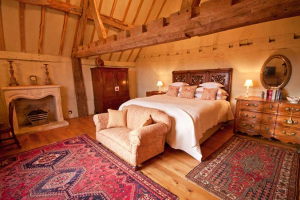 Boutique Cotswolds Self Catering Holiday Let | Pauntley Court