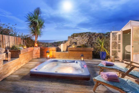 Romantic Cottages Devon with Hot Tub | Rose Cottage