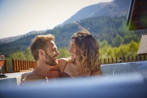 Luxury Hot Tub Lodge Snowdonia National Park Wales | Golden Oak Lodge