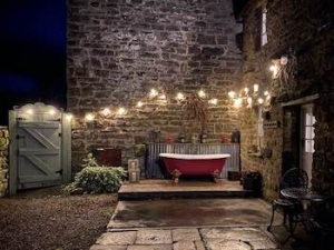 Romantic Cottages For Two With A Hot Tub Romantic Retreats