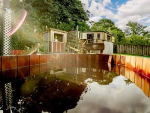 Romantic Hot Tub Breaks Wales | Island Hide