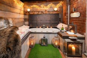 Nantwich romantic breaks Cheshire | The Cowshed
