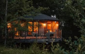 A romantic treetop retreat for couples off the beaten track near Bewl Water, East Sussex Kent