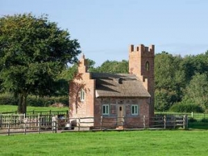 shropshire hot tub cottage for couples