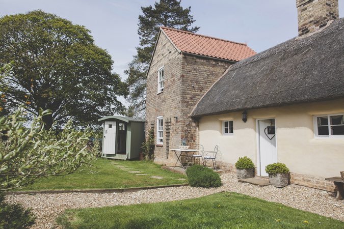 Hill Farm Cottage, Lincolnshire Wolds