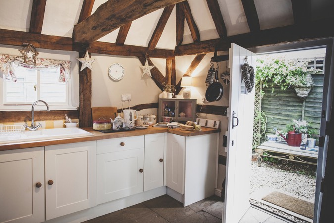 Hill Farm Cottage, Lincolnshire Wolds