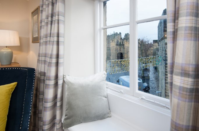 Alnwick Romantic Cottage For Couples Northumbria Castle