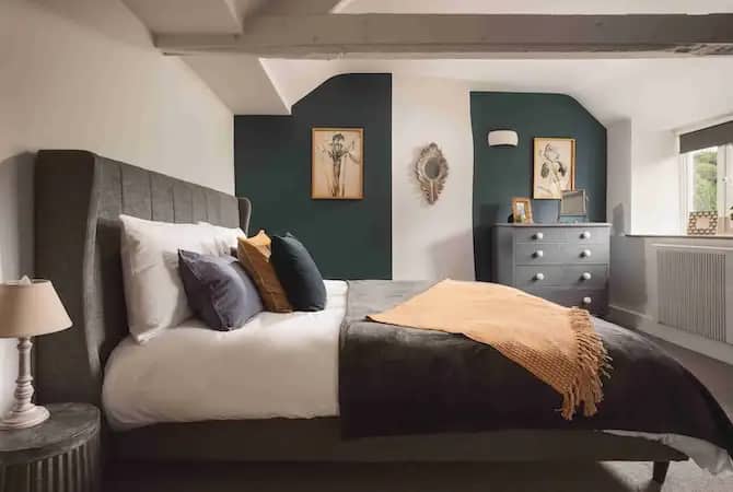 Candlestick Cottage