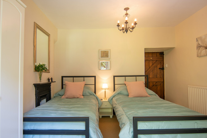 Candlelight Cottage, Peak District