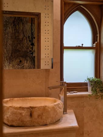 Eathelin Treehouse, nr Tenbury Wells