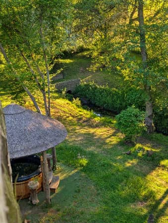 Eathelin Treehouse, nr Tenbury Wells