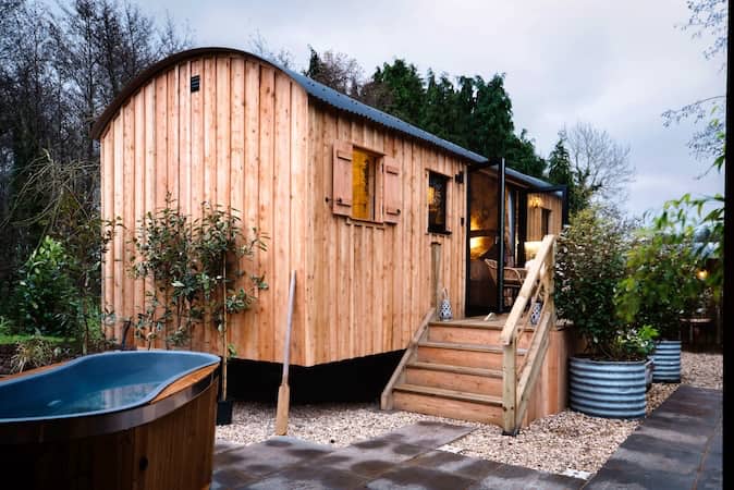 Hut 1898, Near Crewkerne