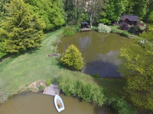 devon luxury hot tub lodge for couples